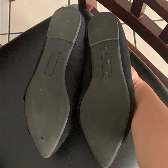 Black Pointed flats - Picture 3 of 3